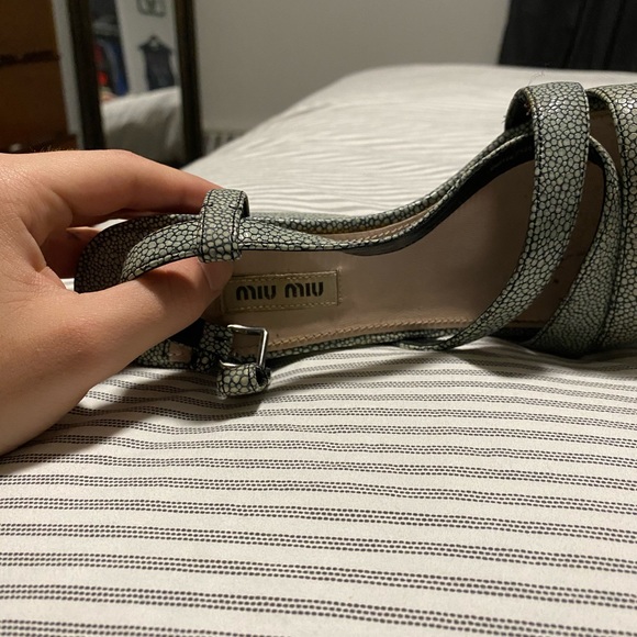 VINTAGE MIU MIU METALLIC PLATFORM - Picture 2 of 2